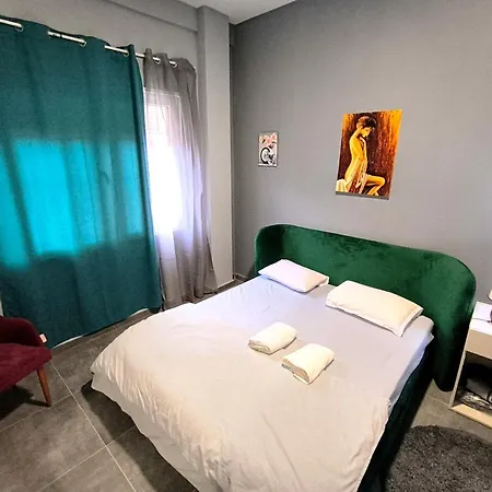 Deasapartments In 3 Apartment *