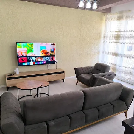 Deasapartments In 3 تيرانا